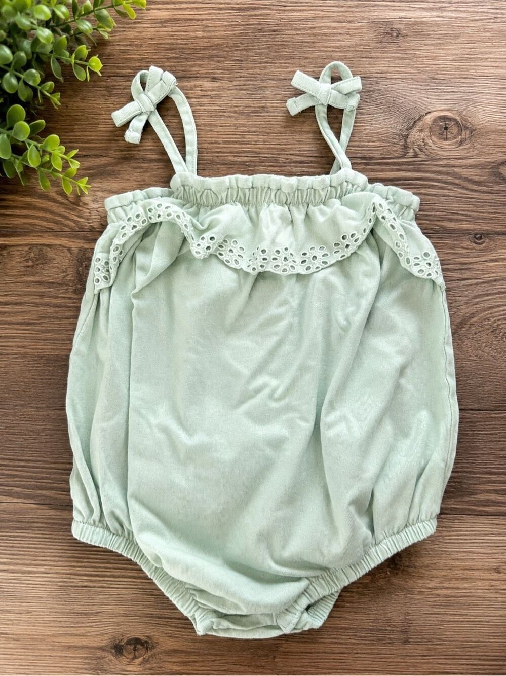 Modern Moments by Gerber Baby Girl Romper 18M Sage Green Eyelet Ruffle Bubble